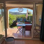 Lägenhet Rez De Jardin Vue Sur Le Golfe De St Tropez Les Issambres