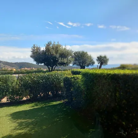 Lägenhet Rez De Jardin Vue Sur Le Golfe De St Tropez
